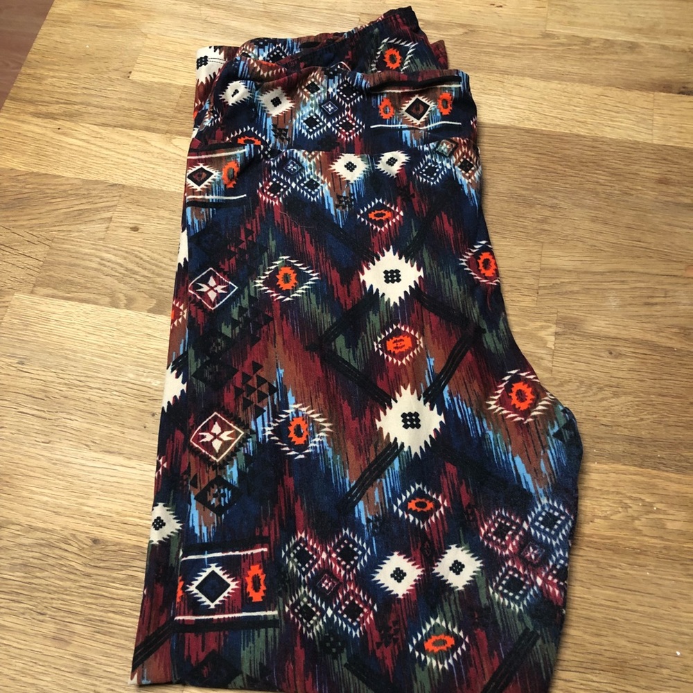 TC LuLaRoe Leggings